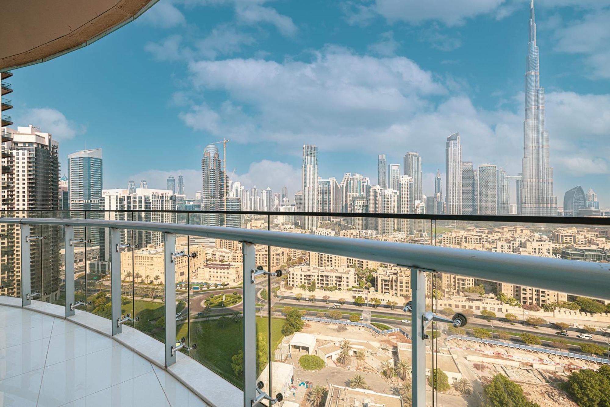 Apartamento Magnificent - Damac Distinction Downtown Dubái Exterior foto